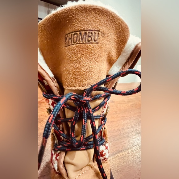 Khombu Rubber Sole weather proof boots - Picture 8 of 13